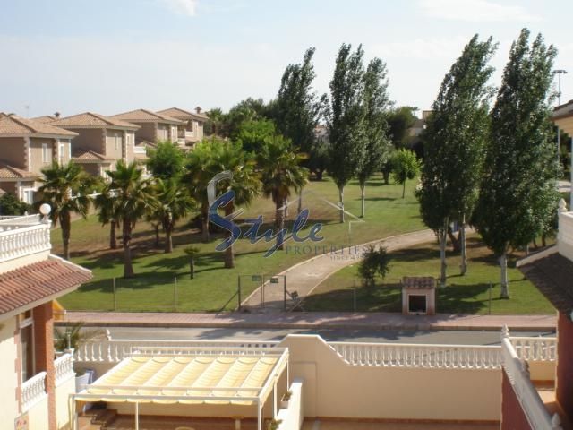 Nuevo - Villa - Los Altos