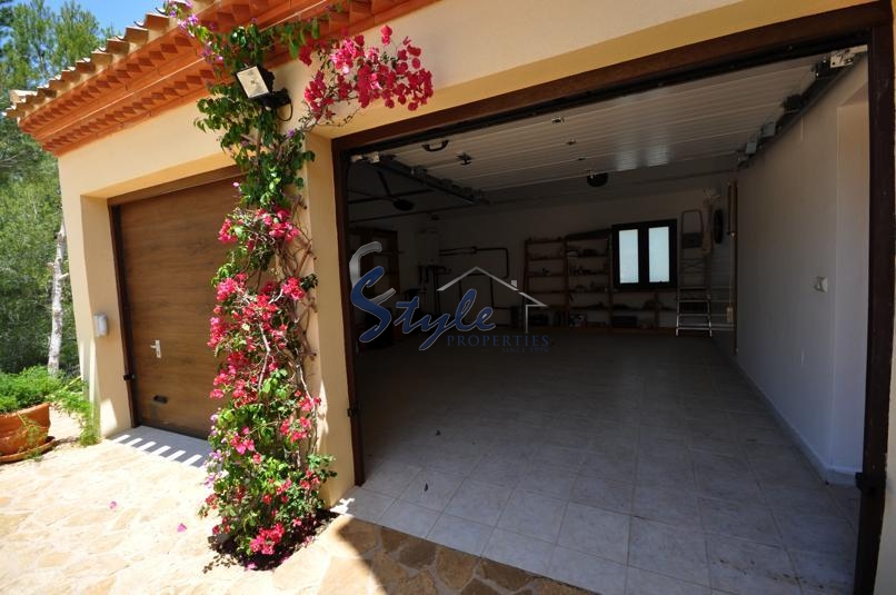 Resale - Villa - San Miguel De Salinas