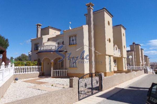 Resale - Town House - Villamartin