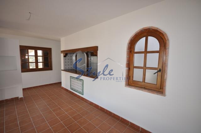 Nuevo - Apartamento - Campoamor