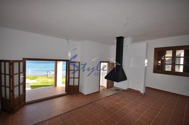 Nuevo - Apartamento - Campoamor