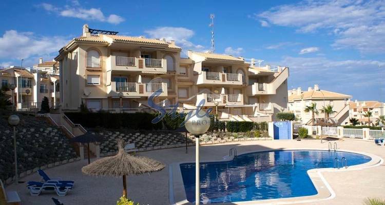 Reventa - Apartamento - Campoamor