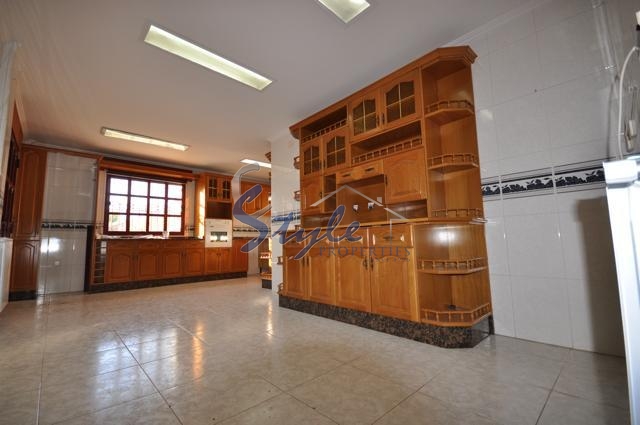 Resale - Villa - La Siesta, Torrevieja - La Siesta