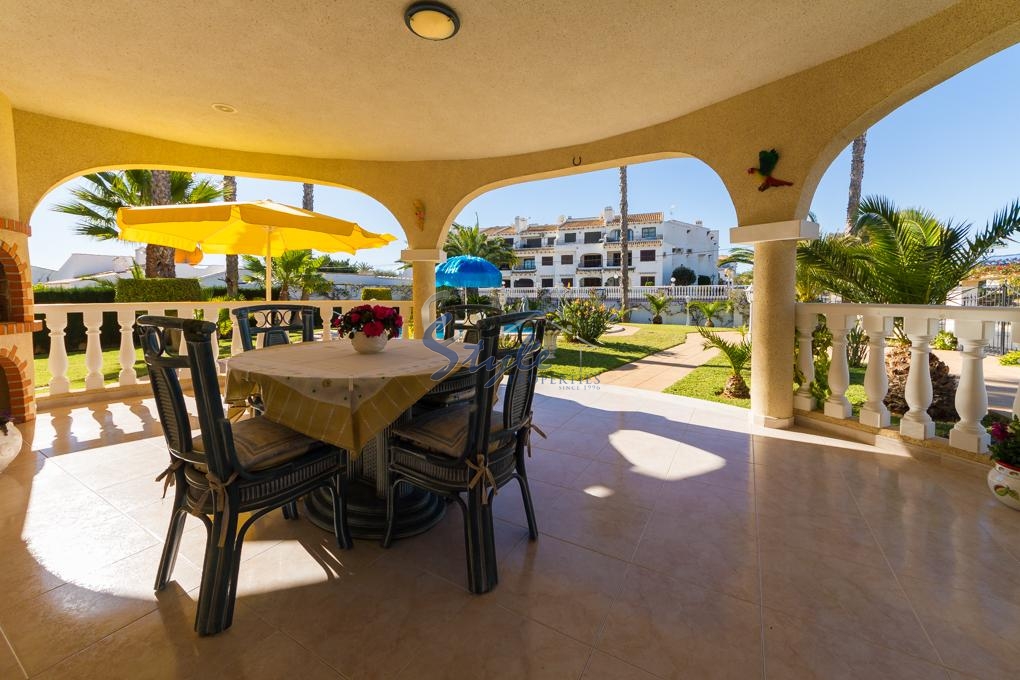 Resale - Villa - Playa Flamenca