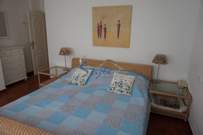 Resale - Villa - La Mata