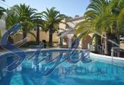 Private Pool, Villamartin