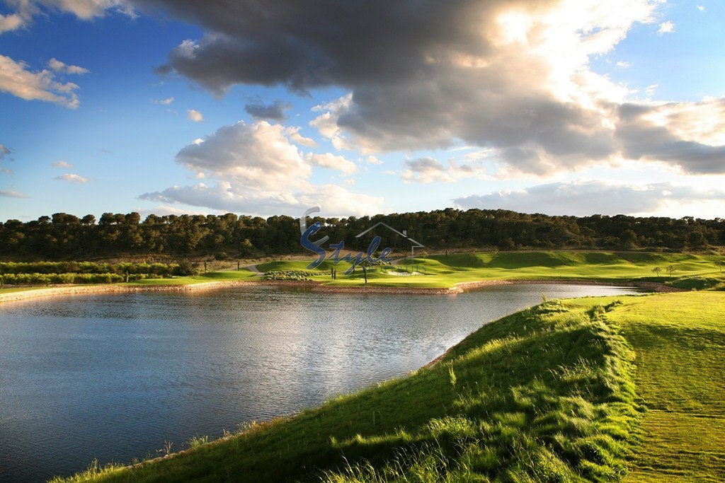 Villa de lujo de obra nueva en Las Colinas Golf, Costa Blanca