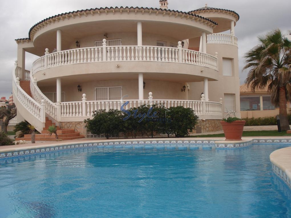 Luxury villa for sale in Mar Menor, Murcia, Spain