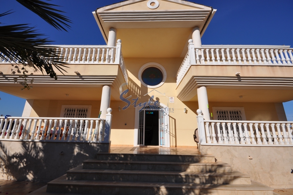 Reventa - Villa - La Zenia