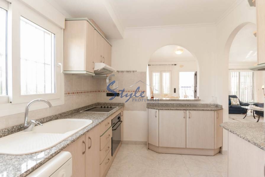 Resale - Villa - Playa Flamenca