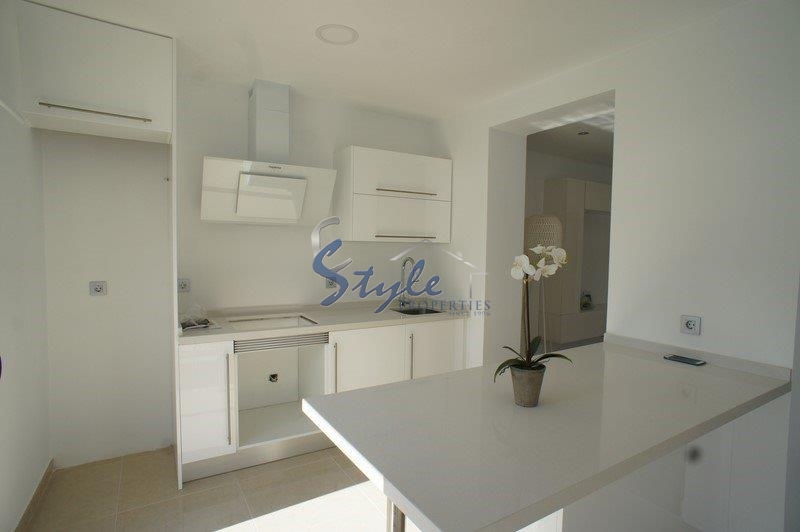 Resale - Villa - Torrevieja