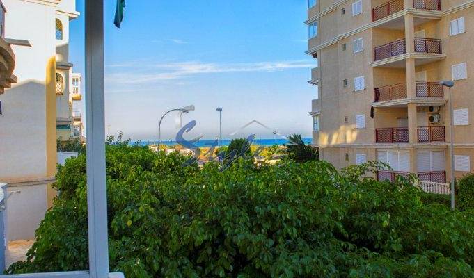 Apartamento con vista al mar