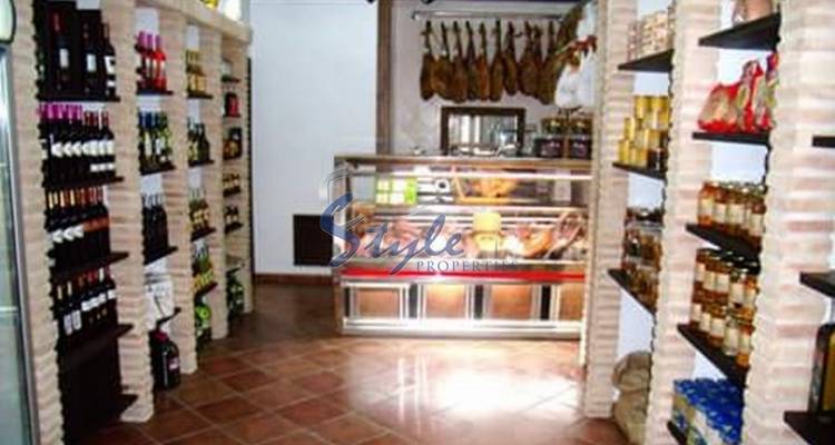 Reventa - Propiedad Comercial - Torrevieja  - Torrevieja