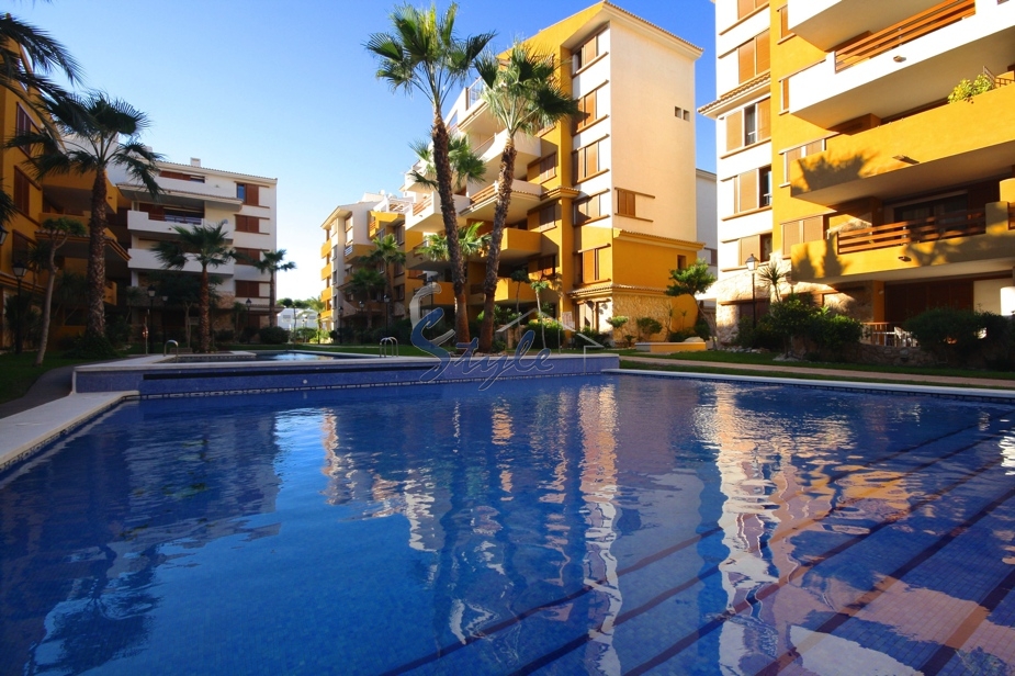Luxury apartment for sale in Punta Prima, Costa Blanca, Spain 933-2