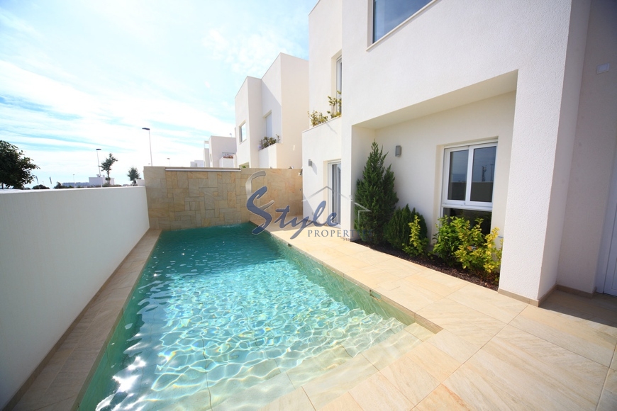 New detached villa for sale in Guardamar del Segura, Costa Blanca, Spain ON228-2