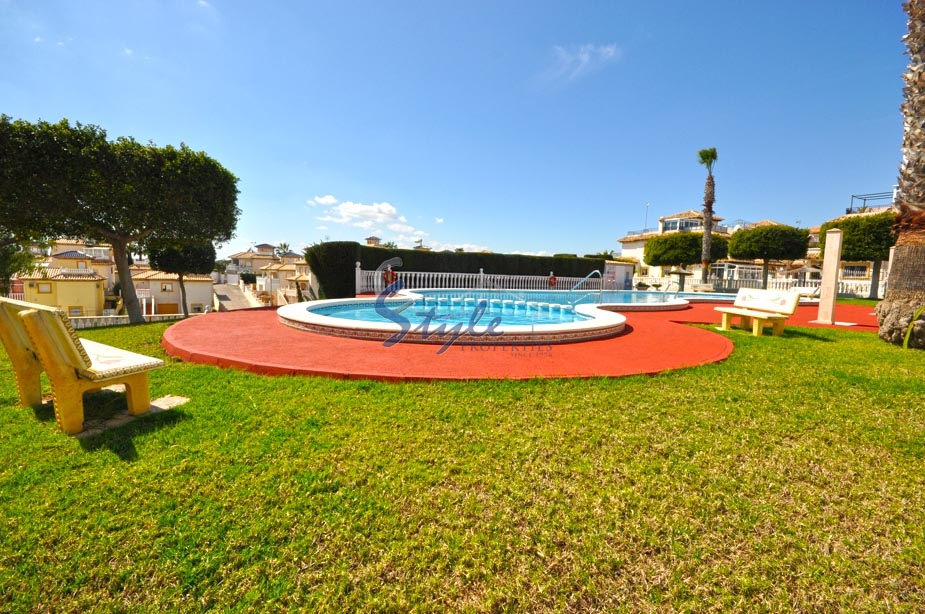 Quad house for sale in Playa Flamenca, Costa Blanca, Spain 990-2