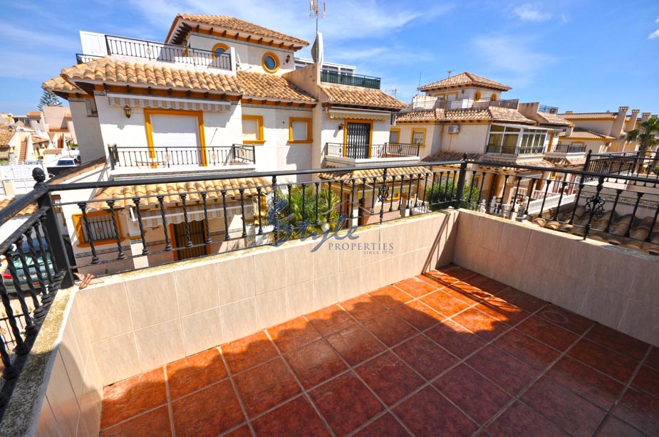 Quad house for sale in Playa Flamenca, Costa Blanca, Spain 990-8