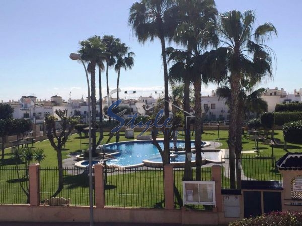 South facing townhouse for sale in La Florida, Costa Blanca, Spain 680-4