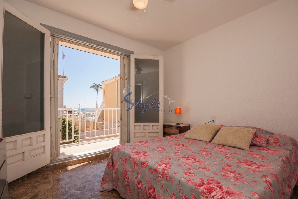 Resale - Villa - La Zenia