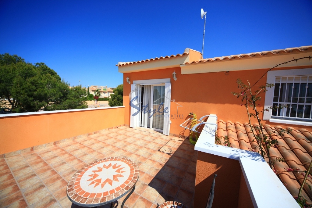 Resale - Villa - Playa Flamenca