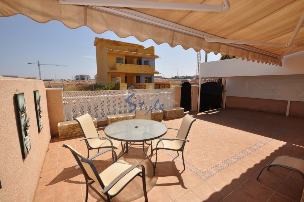 South facing quad house for Sale in Villamartin, Costa Blanca, Spain 919-7