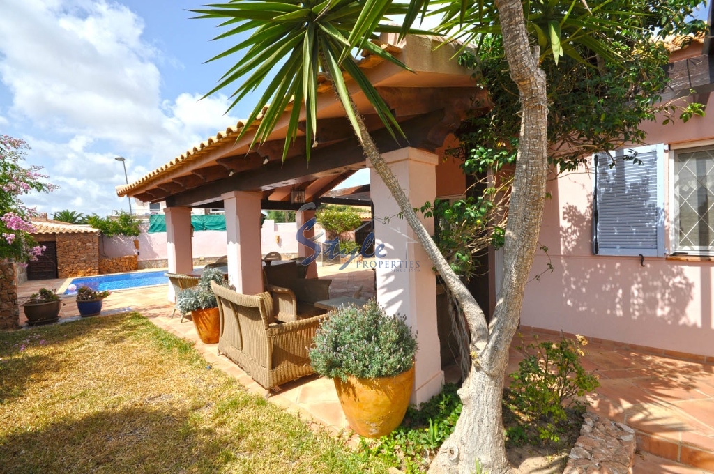 Resale - Villa - Torrevieja - Los Balcones