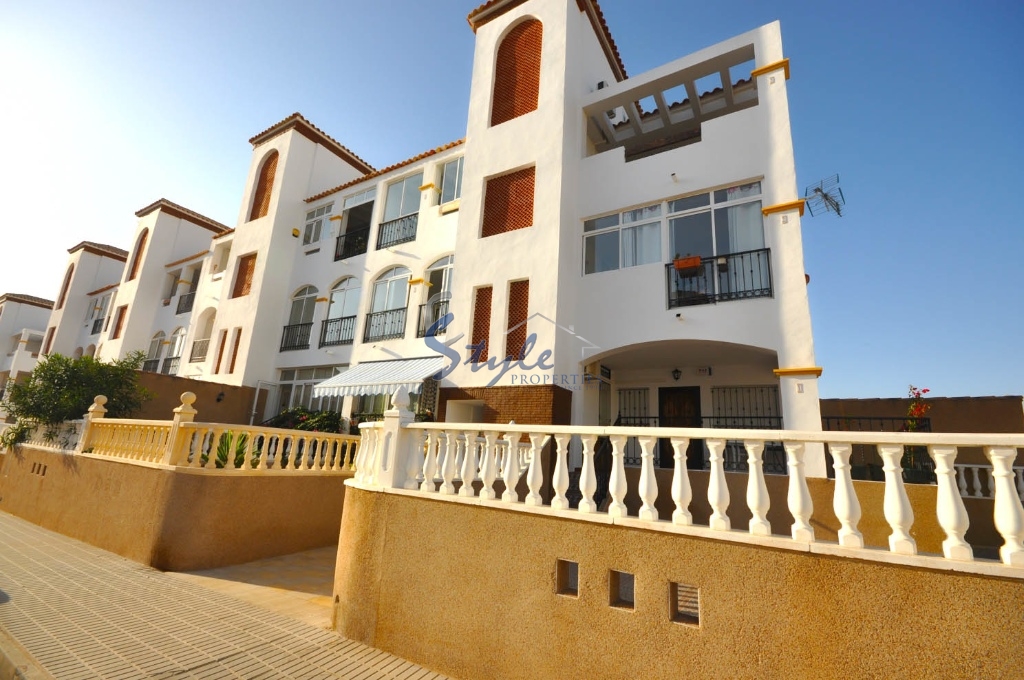 Resale - Apartment - Punta Prima