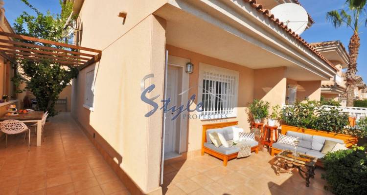 Resale - Semi Detached House - Punta Prima