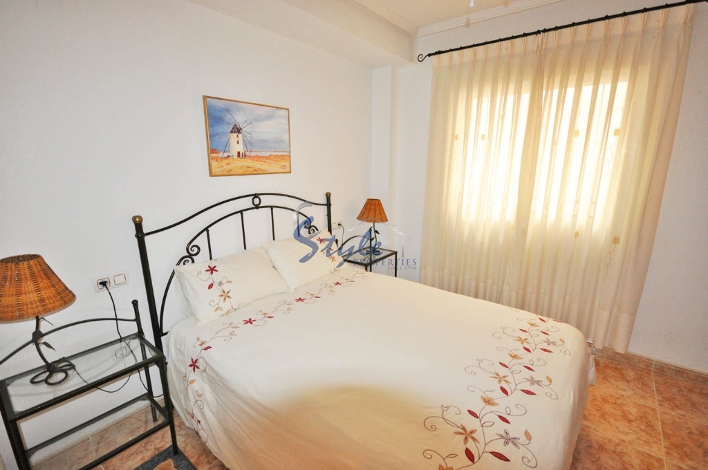 Ground floor apartment for sale in Punta Prima, Costa Blanca - master bedroom