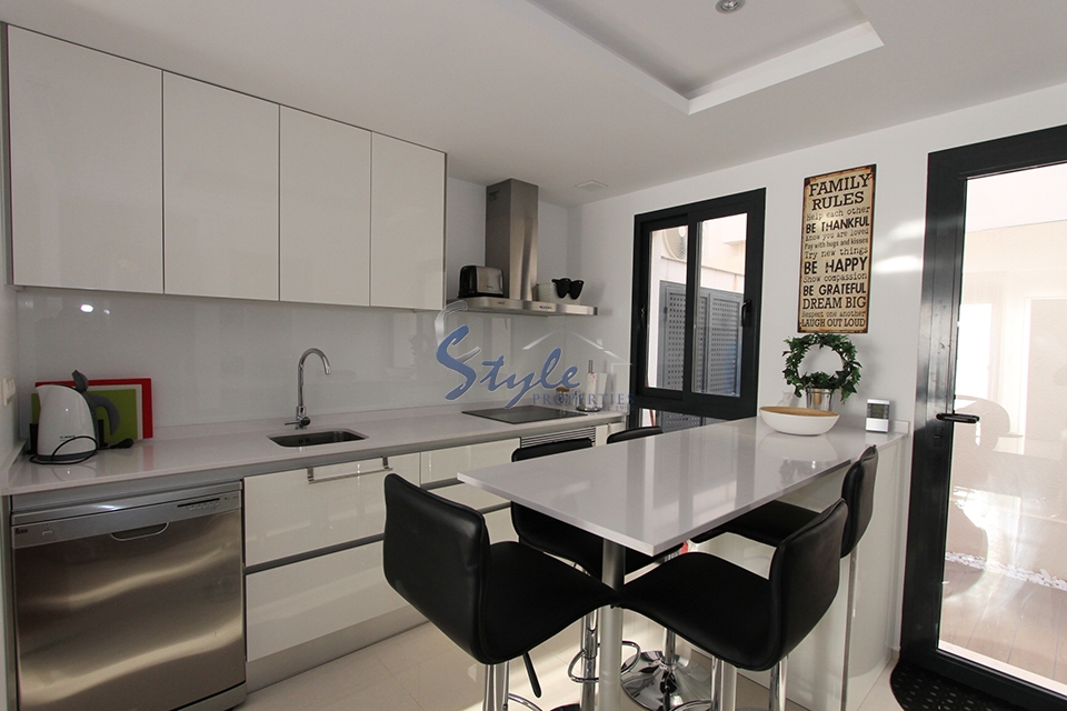 Resale - Town House - La Zenia