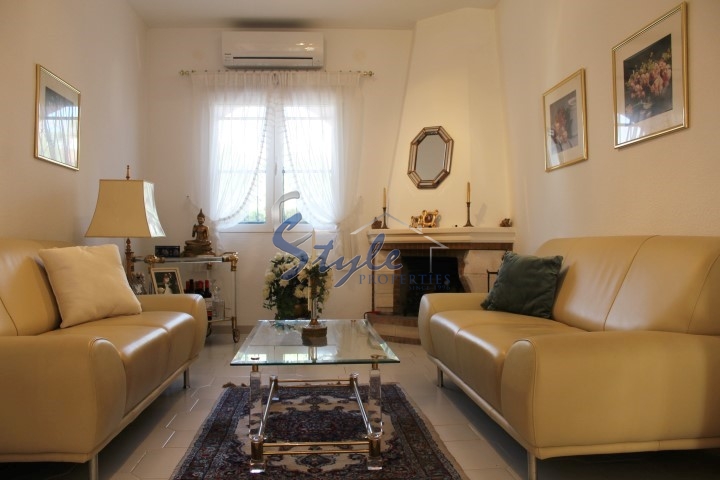 Resale - Villa - San Miguel De Salinas - Blue Lagoon