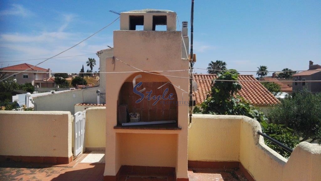 Resale - Villa - Torrevieja