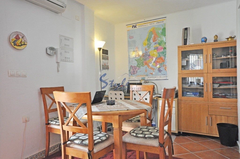 Resale - Apartment - Punta Prima