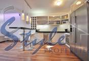 Resale - Apartment - Los Altos