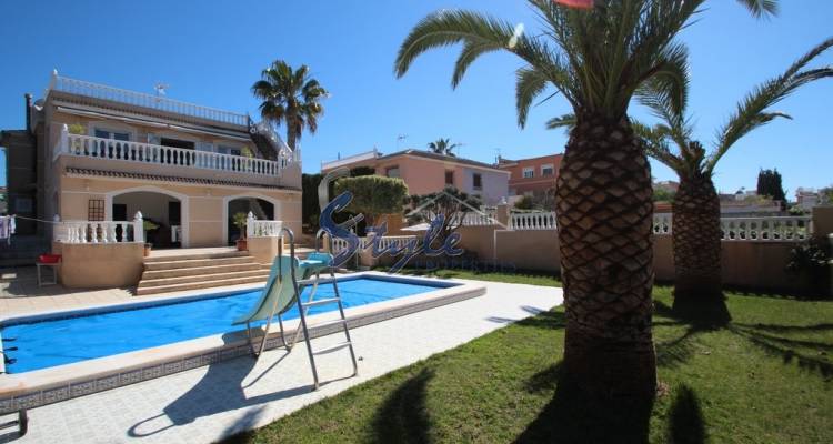 Reventa - Villa - Los Balcones, Torrevieja - Los Balcones