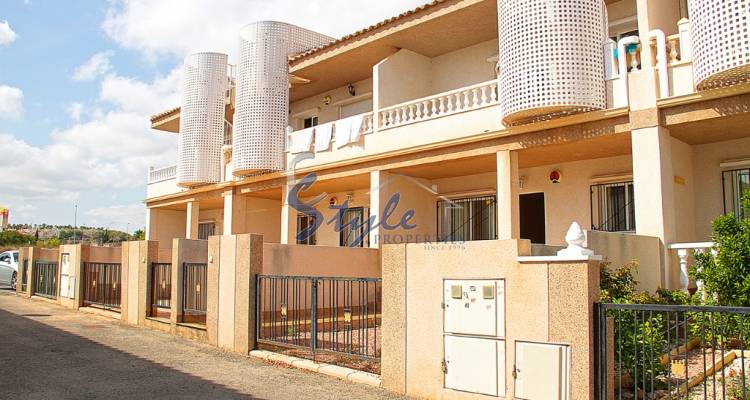 Resale - Apartment - Villamartin