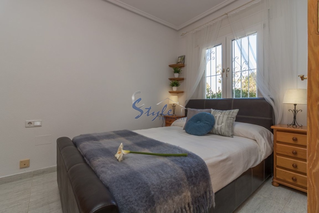 Resale - Town House - Los Altos