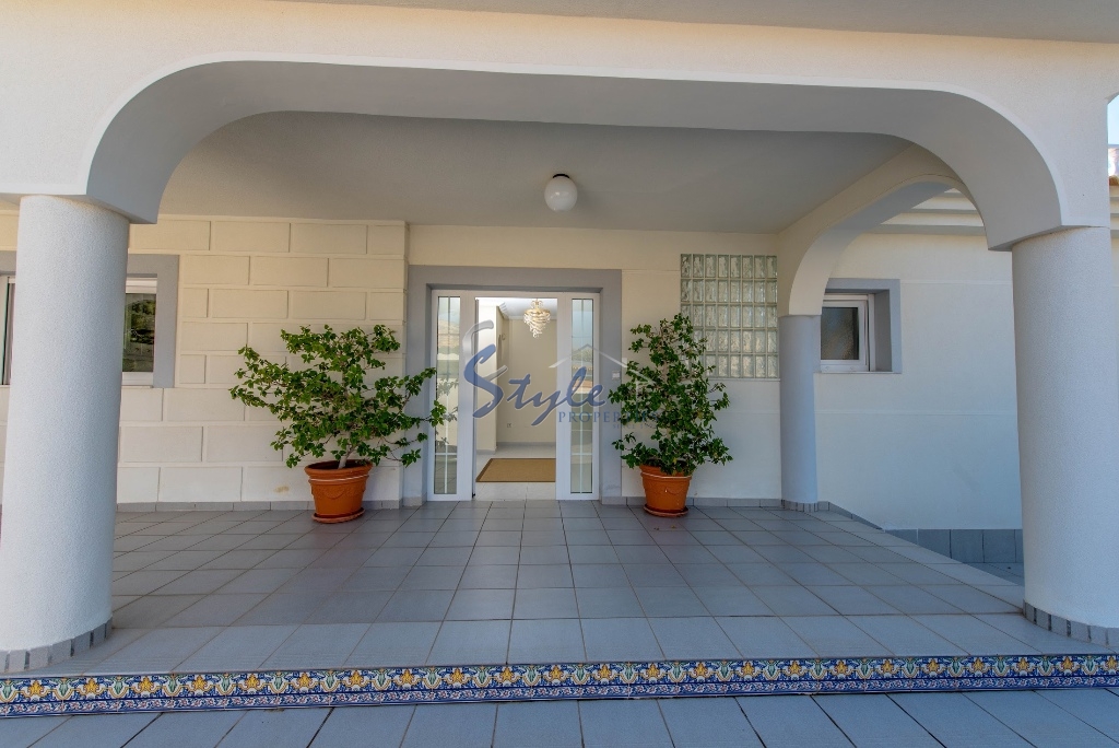 Resale - Luxury Villa - Cabo Roig