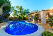 Resale - Villa - La Zenia