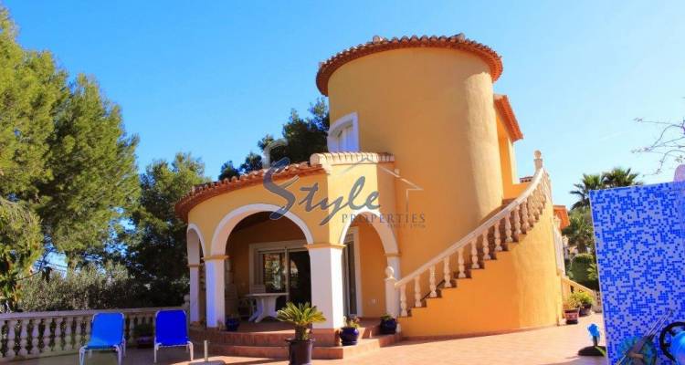 Resale - Villa - Moraira