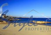 Resale - Villa - Cabo Roig