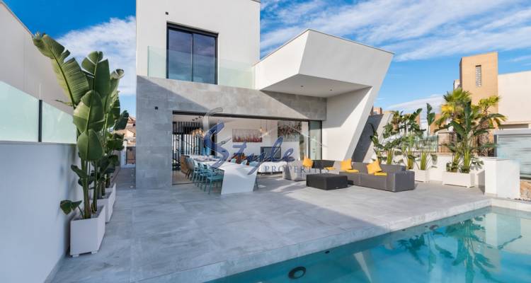 Villas de obra nueva en venta en Ciudad Quesada, Costa Blanca, España.ON734