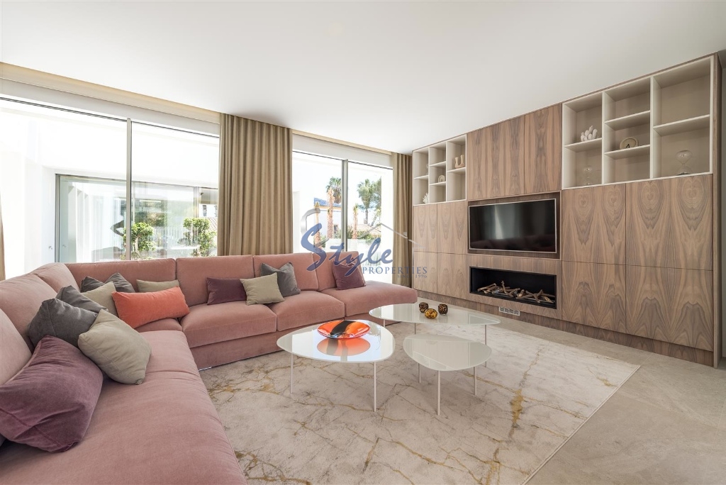 New build - Luxury Villa - Villamartin