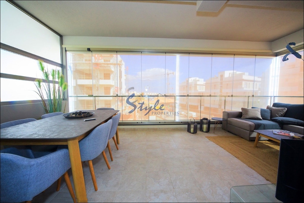 Nuevo - Apartamento - Villamartin