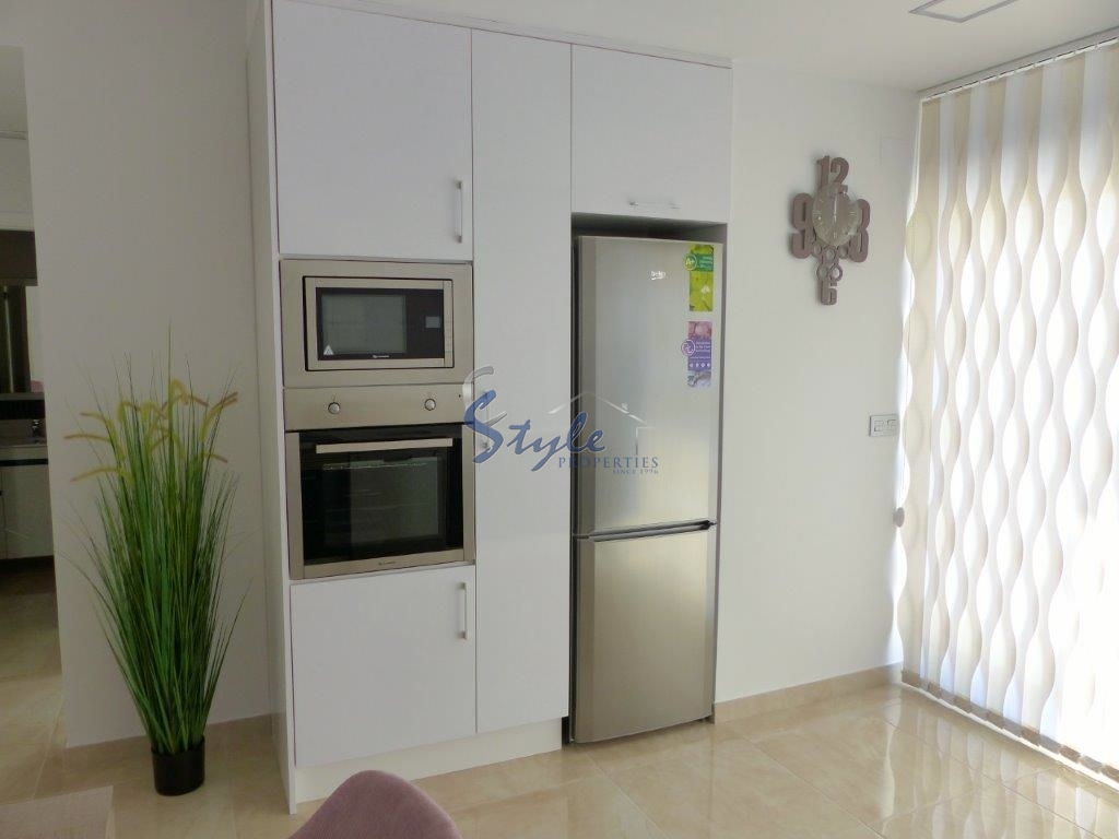 Nuevo - Apartamento - Villamartin