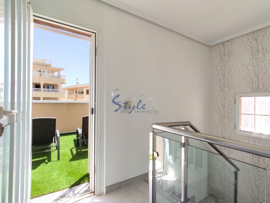 Resale - Villa - Playa Flamenca