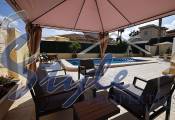 Buy villa with 3 bedrooms in San Miguel de Salinas and close to the beach. ID 4078