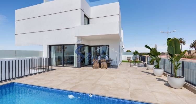 En venta nueva villa en Costa Blanca ON651