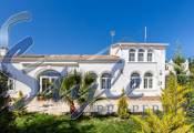 Resale - Villa - La Marina