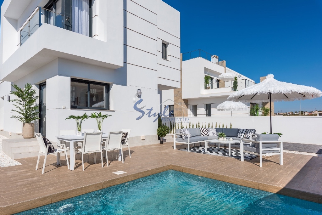 En venta nueva villa en Costa Blanca